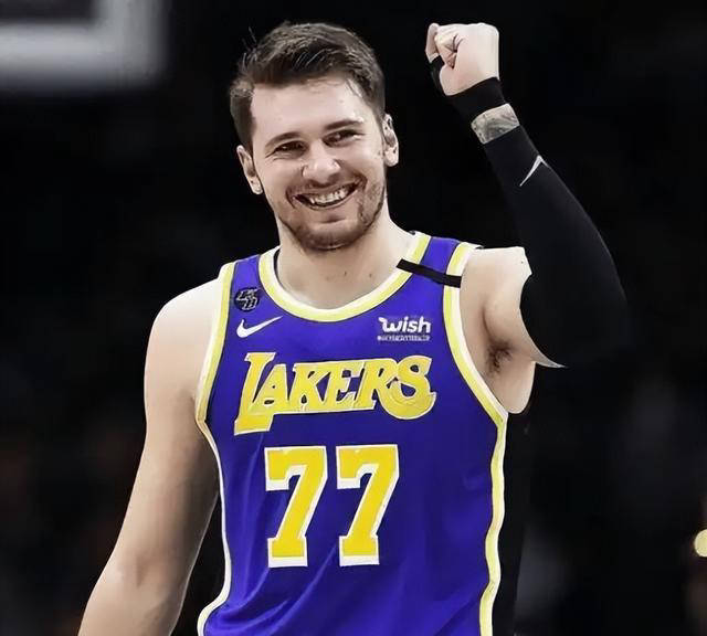 世界杯规则-东契奇场均35分9篮板9助攻15抢断，领跑NBA得分榜